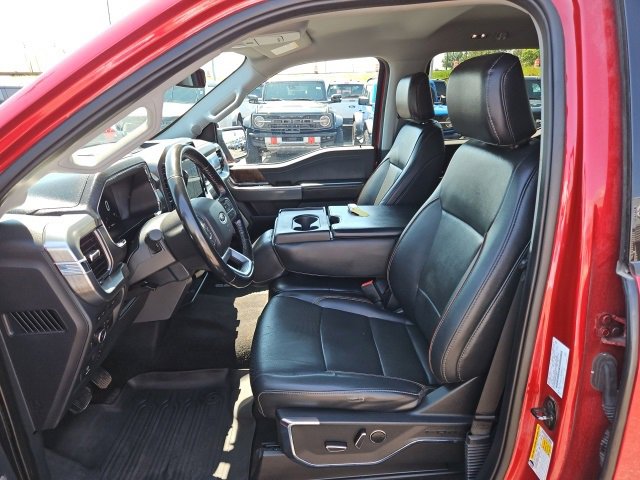 Used 2021 Ford F150 Lariat w/ Max Trailer Tow Package image 13