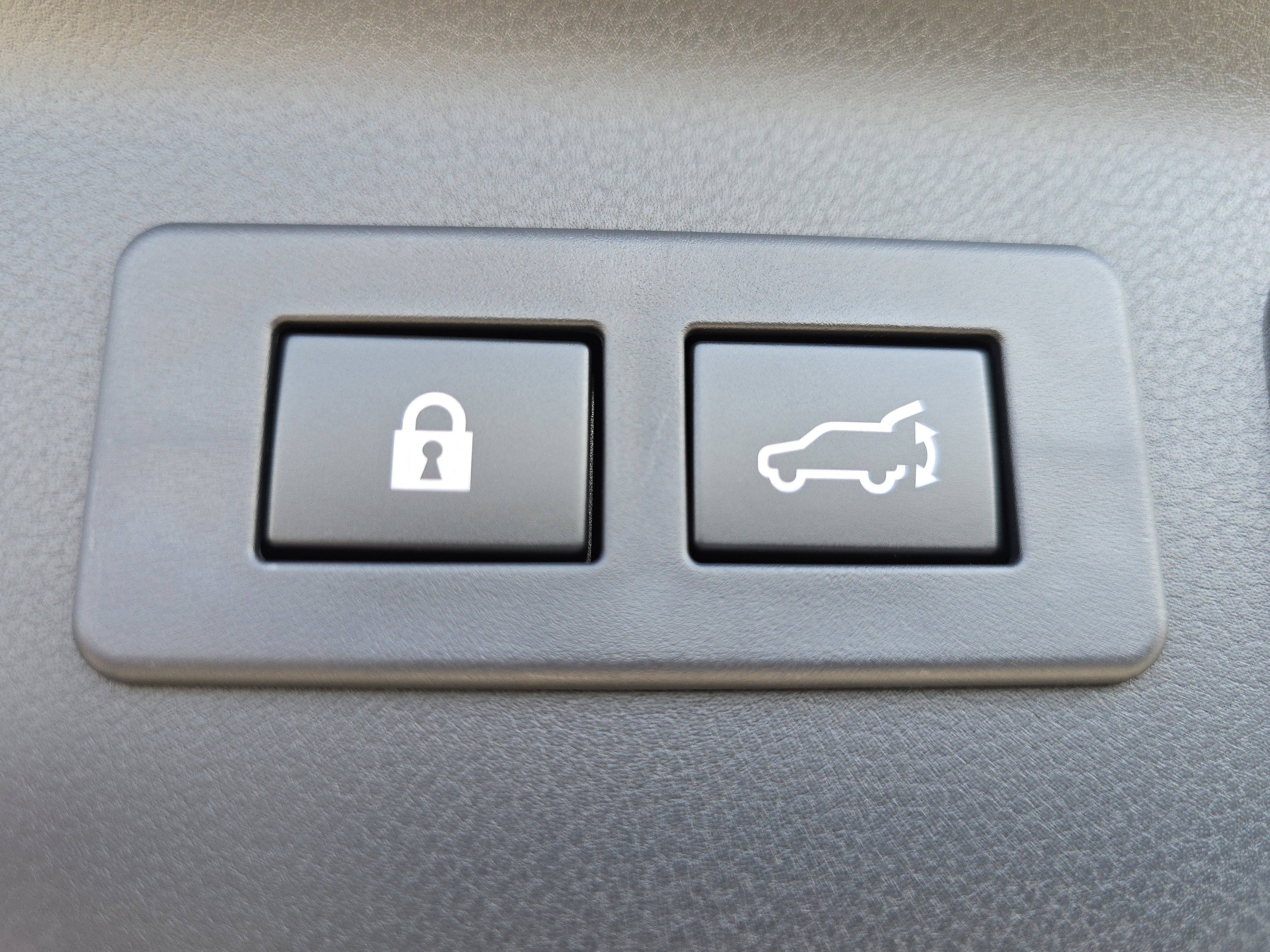 New 2025 Subaru Forester Premium image 17