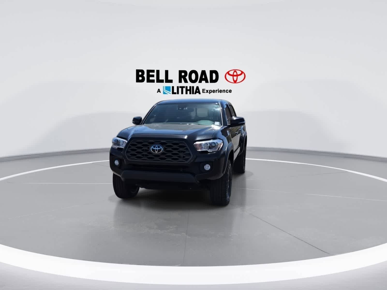 Certified 2023 Toyota Tacoma TRD Off-Road AWD/4WD image 3