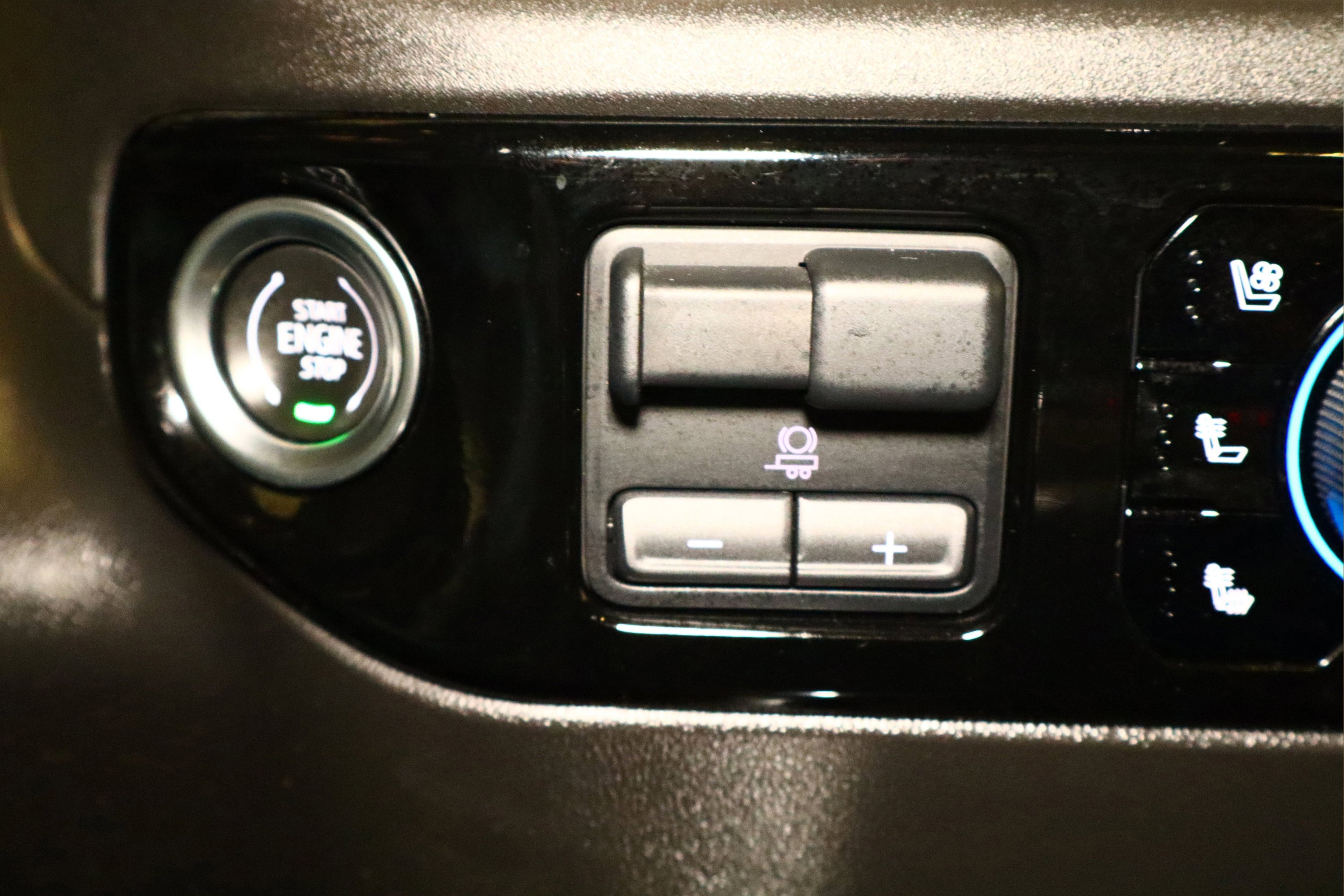 Used 2023 Chevrolet Silverado 1500 High Country w/ Z71 Off-Road Package image 24