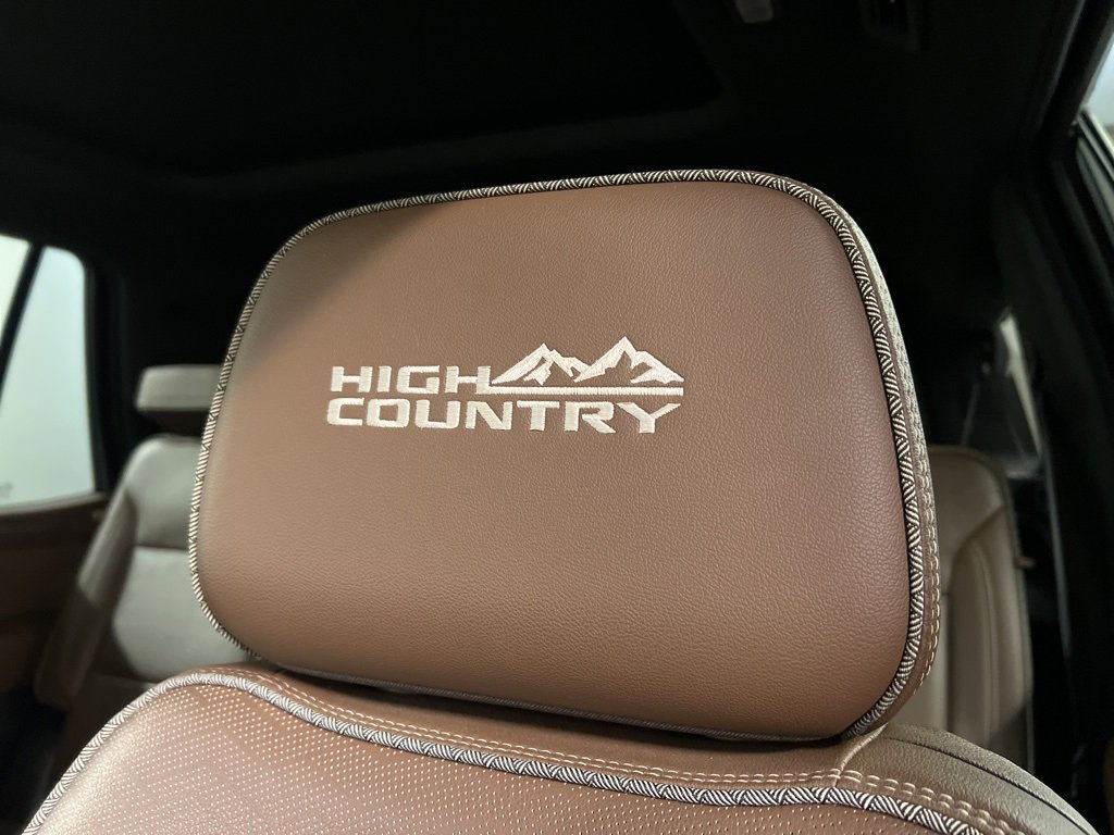 Used 2021 Chevrolet Tahoe High Country w/ Premium Package image 27