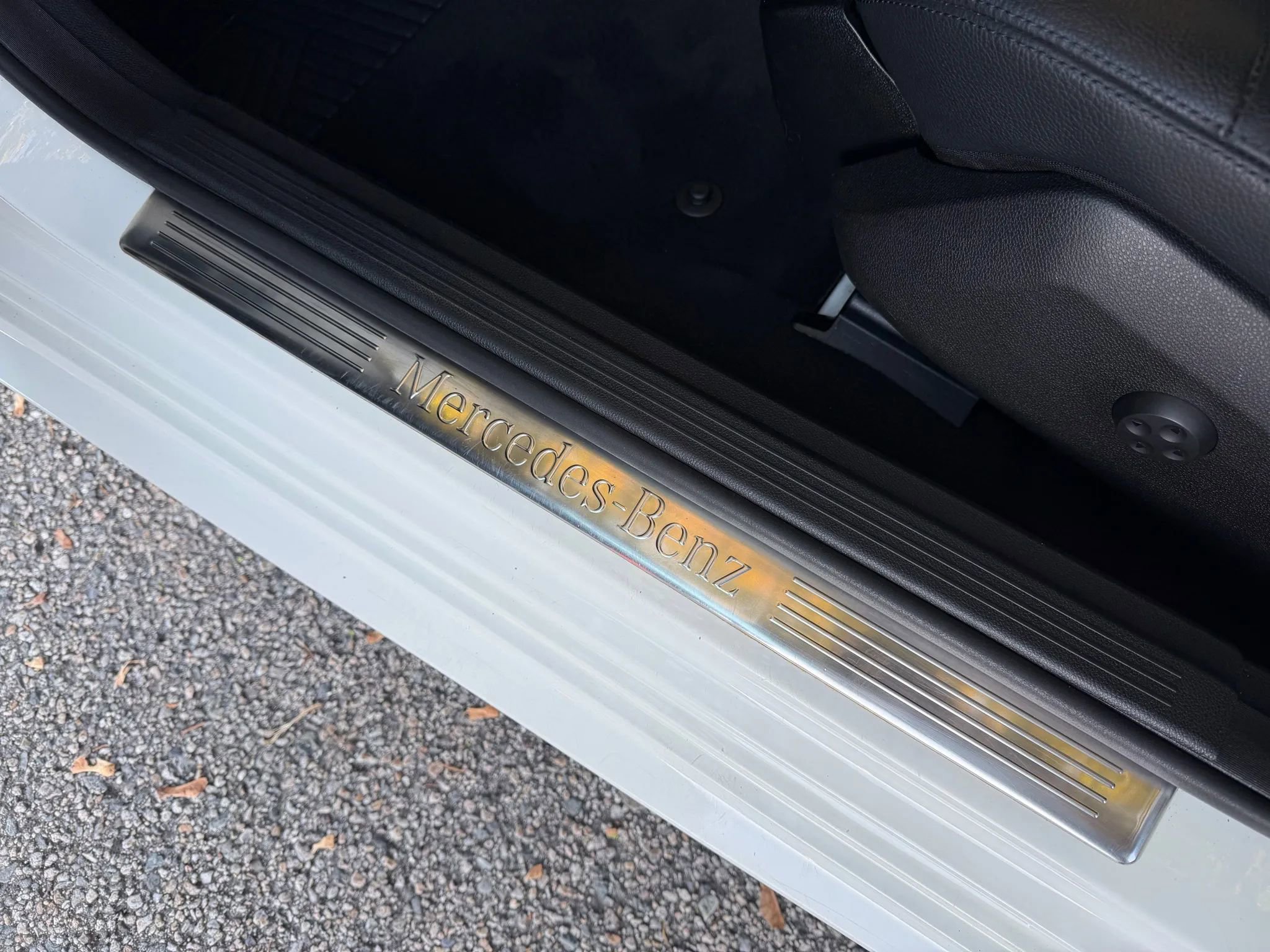 Used 2012 Mercedes-Benz E 350 4MATIC Sedan image 21