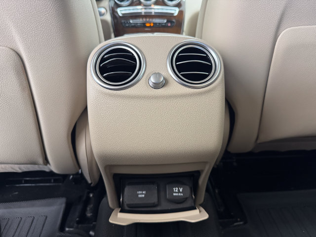 Used 2019 Mercedes-Benz GLC 300 image 38