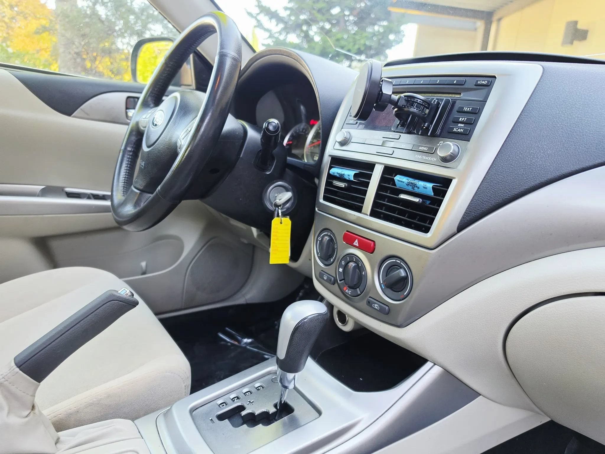Used 2010 Subaru Impreza 2.5i Premium AWD/4WD image 13