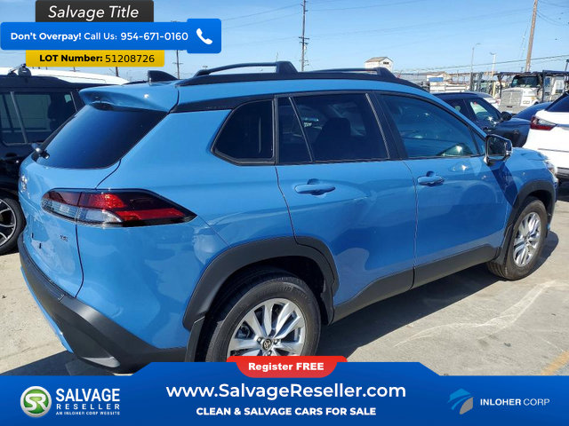 Used 2026 Toyota Corolla Cross LE FWD image 4