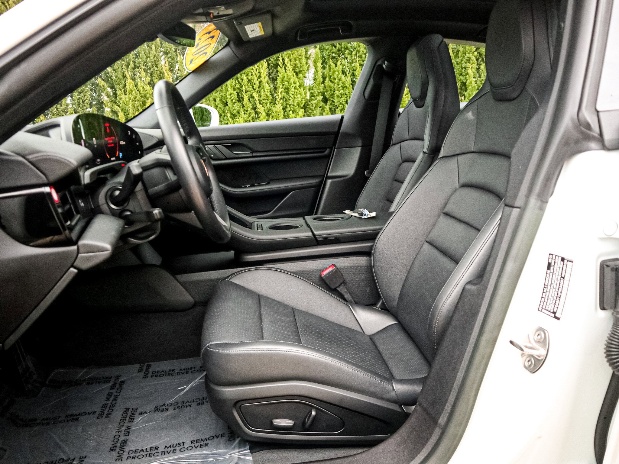 Used 2023 Porsche Taycan 4S image 16