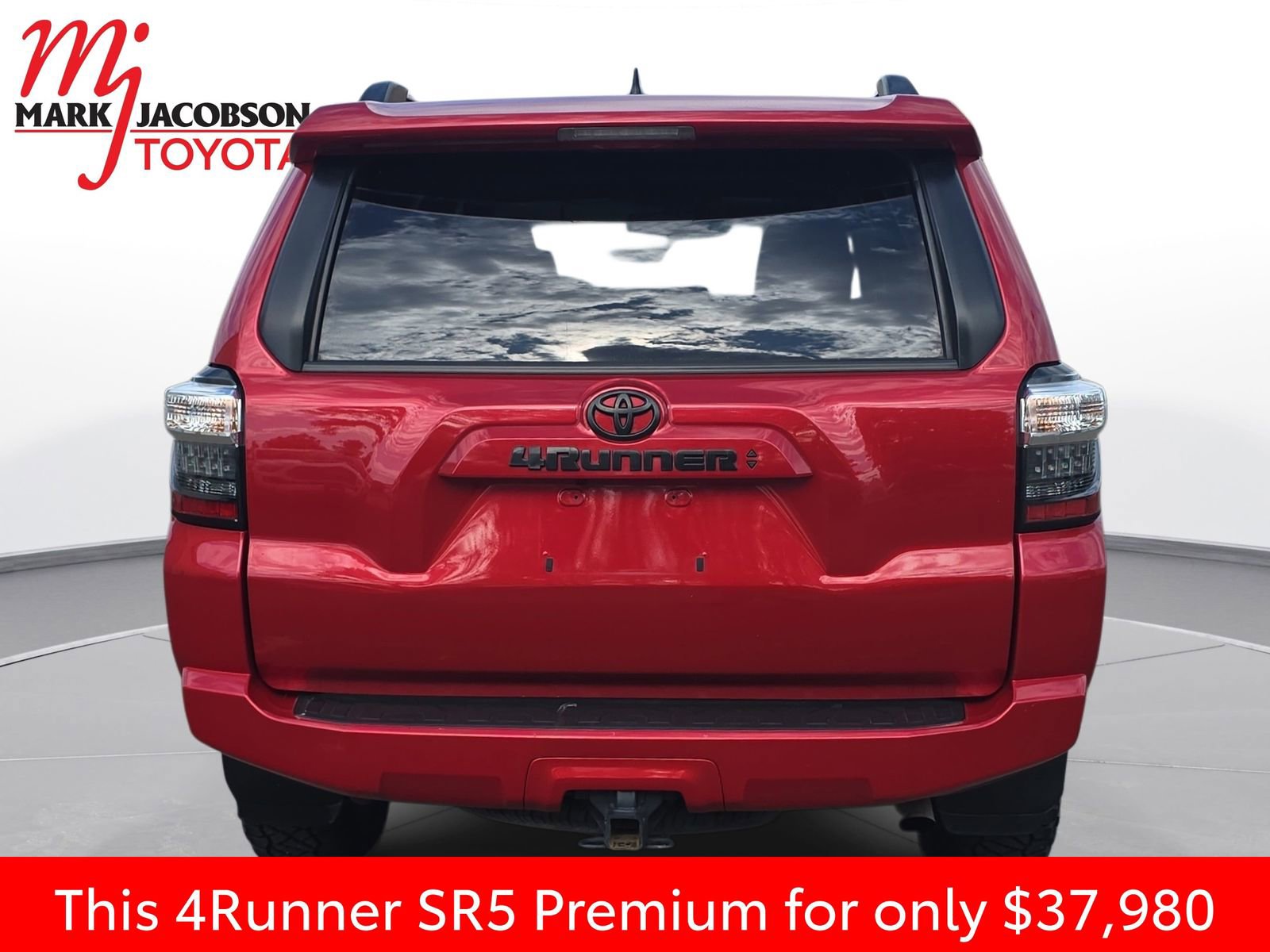 Used 2022 Toyota 4Runner SR5 Premium w/ Moonroof Package AWD/4WD image 11
