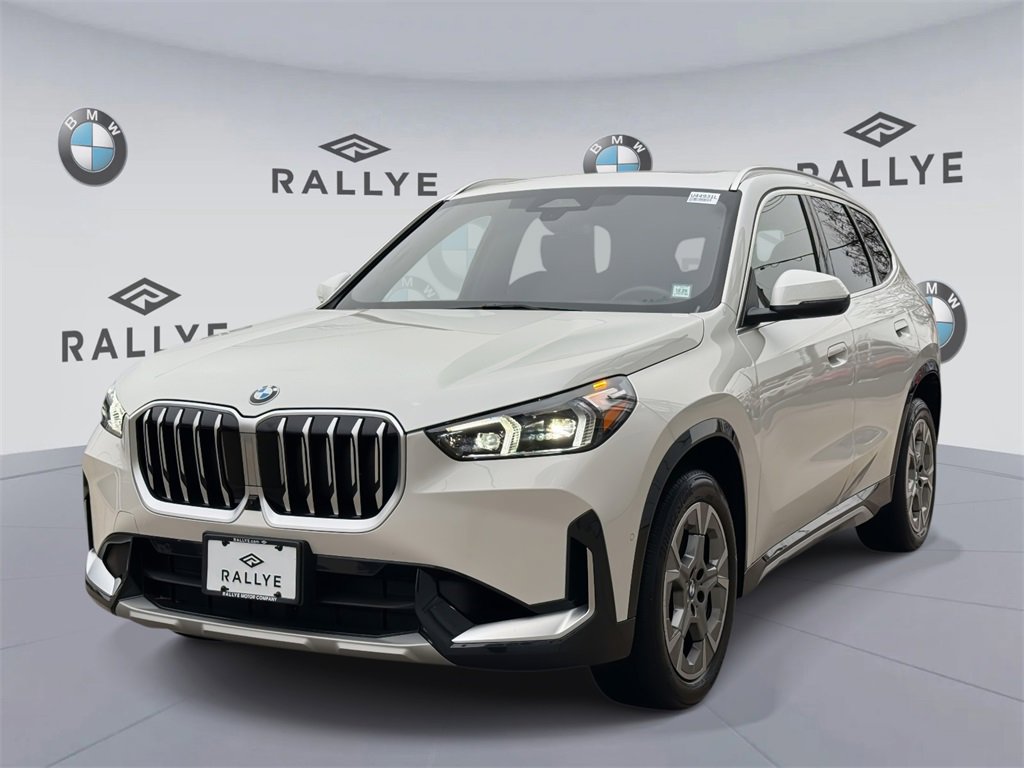 Certified 2025 BMW X1 xDrive28i image 3
