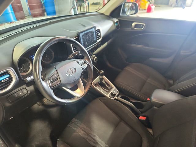 Used 2020 Hyundai Venue SEL w/ Convenience + Premium Package image 31