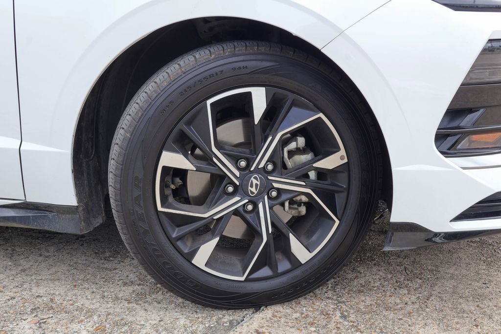 Used 2025 Hyundai Sonata SEL FWD image 26