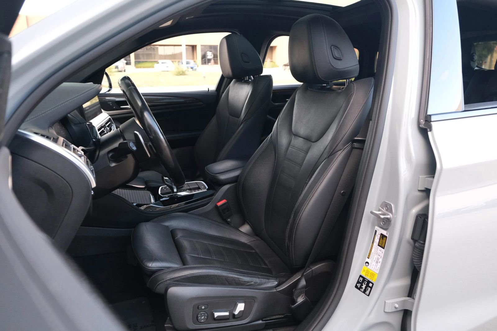 Used 2022 BMW X4 M40i image 20