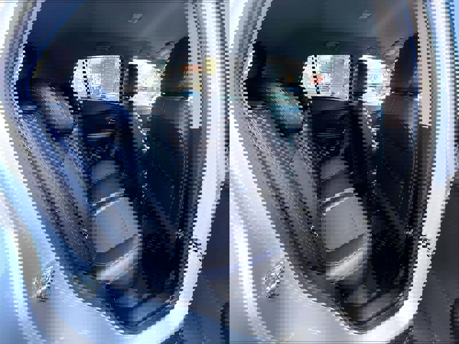 Certified 2022 Chevrolet Trax LT w/ Sport Edition image 16