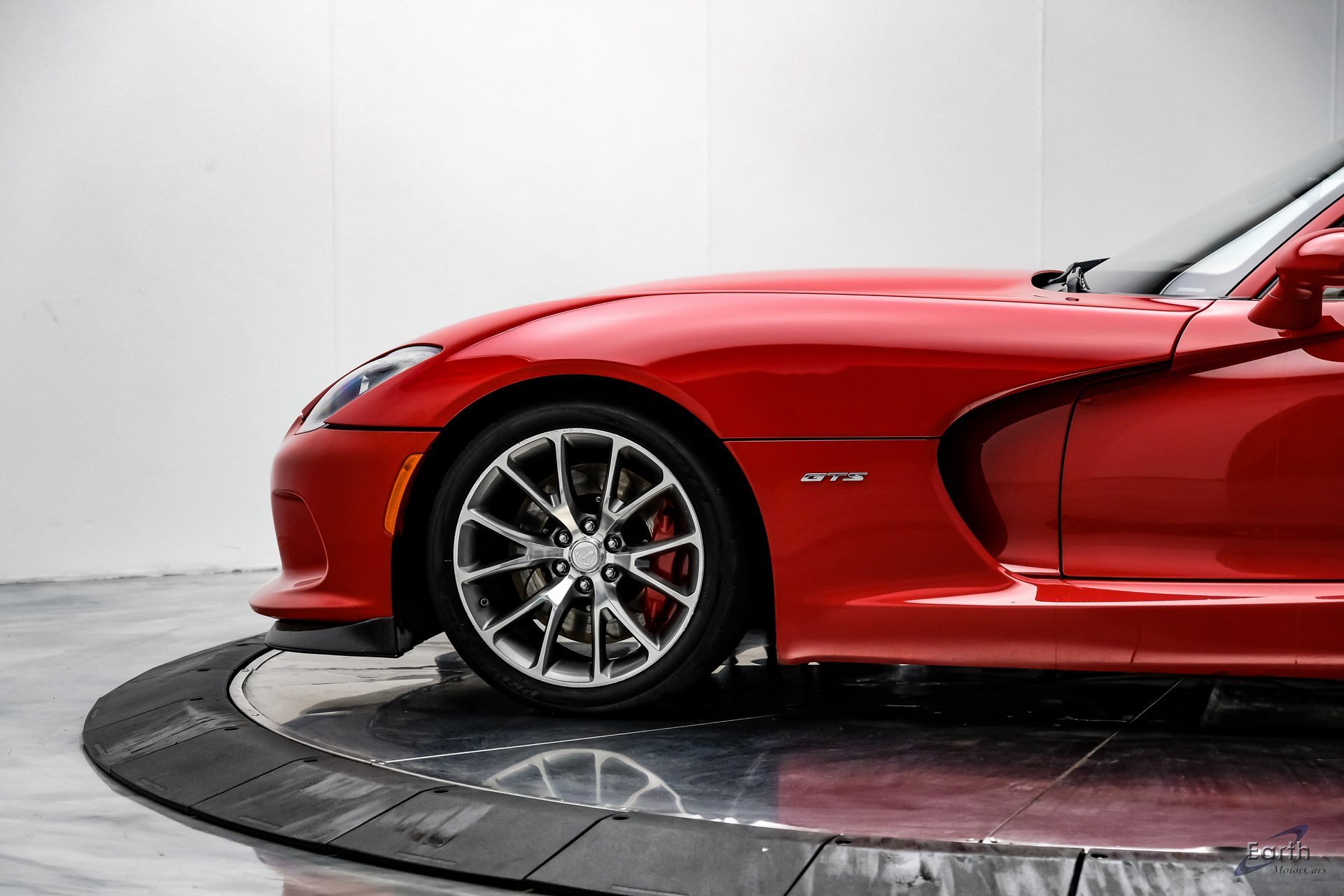 Used 2014 SRT Viper GTS w/ GTS Laguna Interior Package image 6