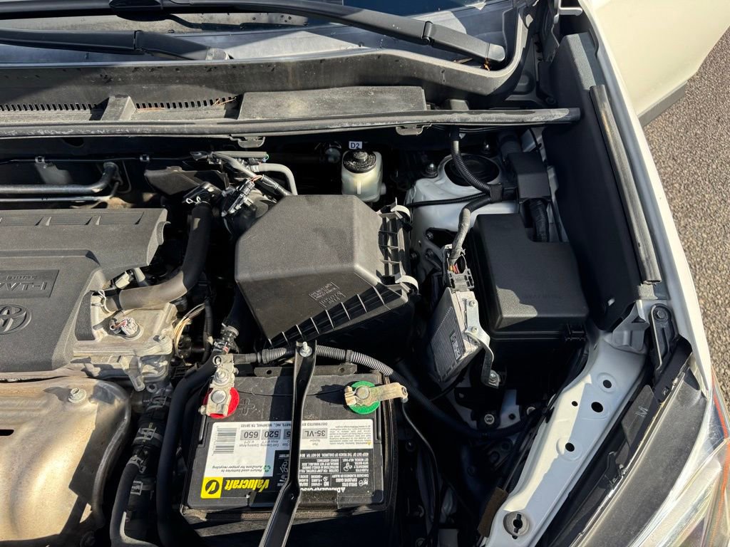 Used 2016 Toyota RAV4 Limited image 32