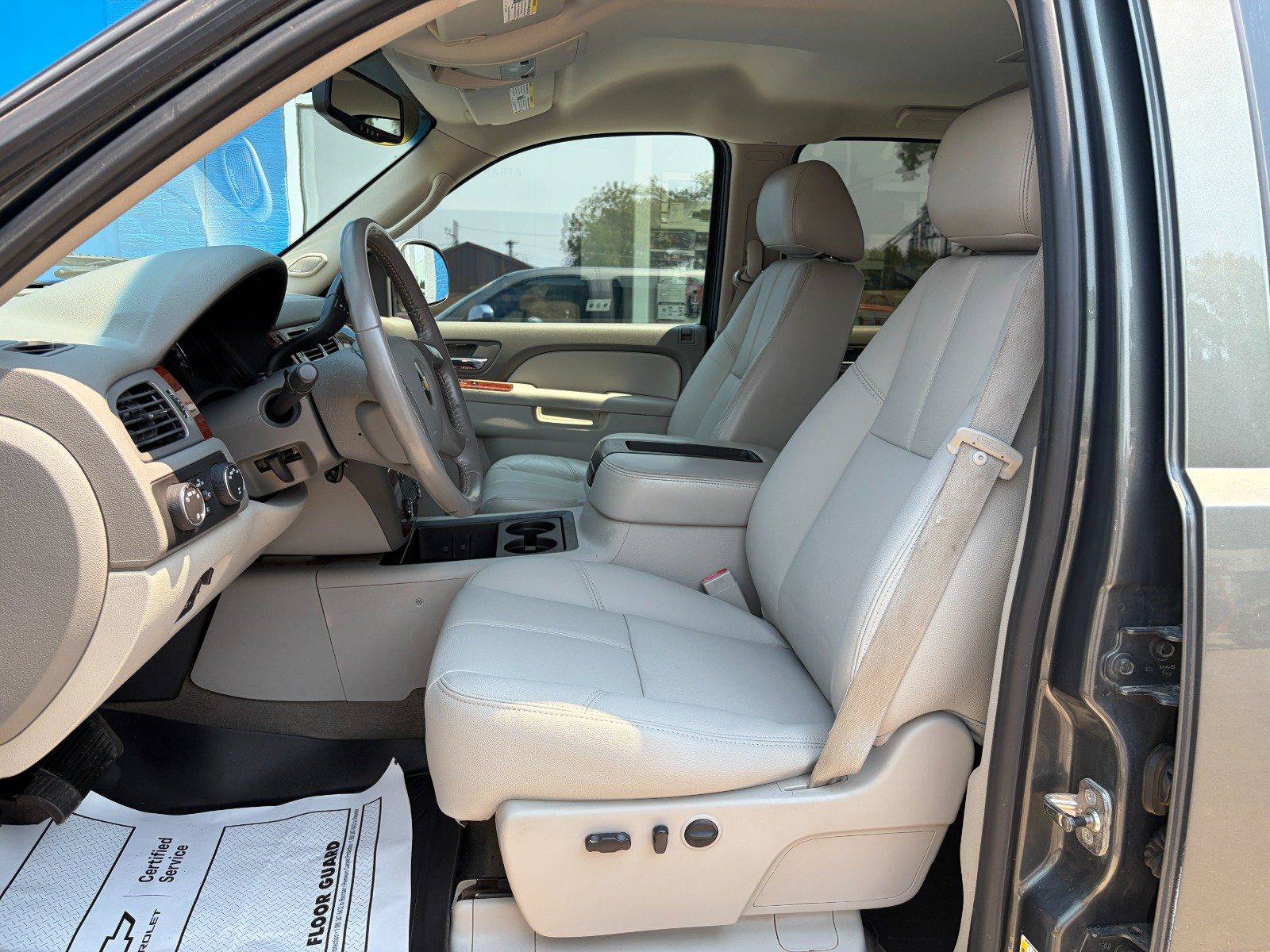 Used 2011 Chevrolet Silverado 1500 LTZ w/ LTZ Plus Package AWD/4WD image 8