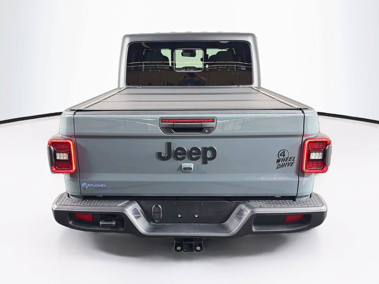 Used 2025 Jeep Gladiator Sport AWD/4WD image 10