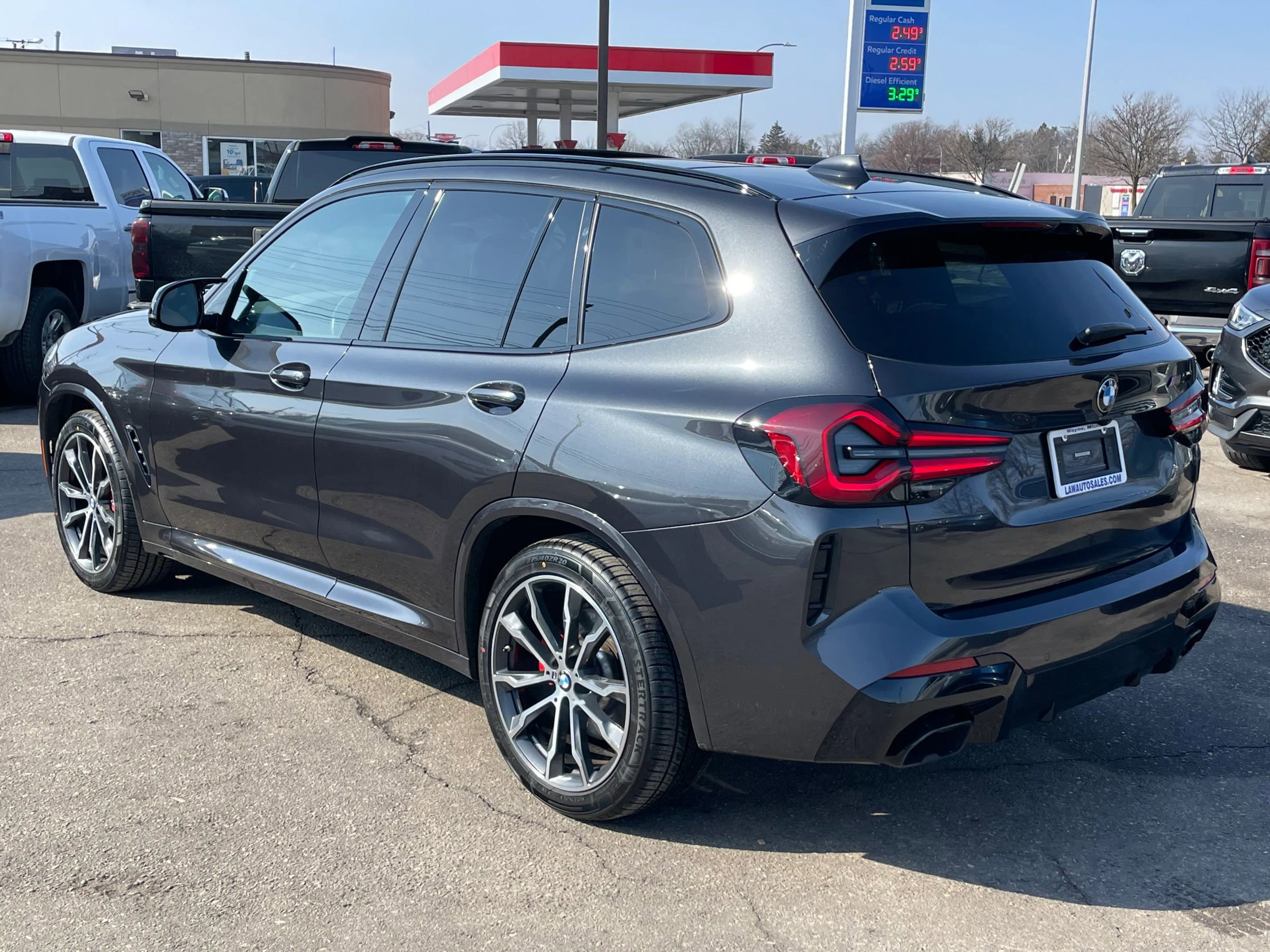 Used 2022 BMW X3 M40i w/ Premium Package image 7