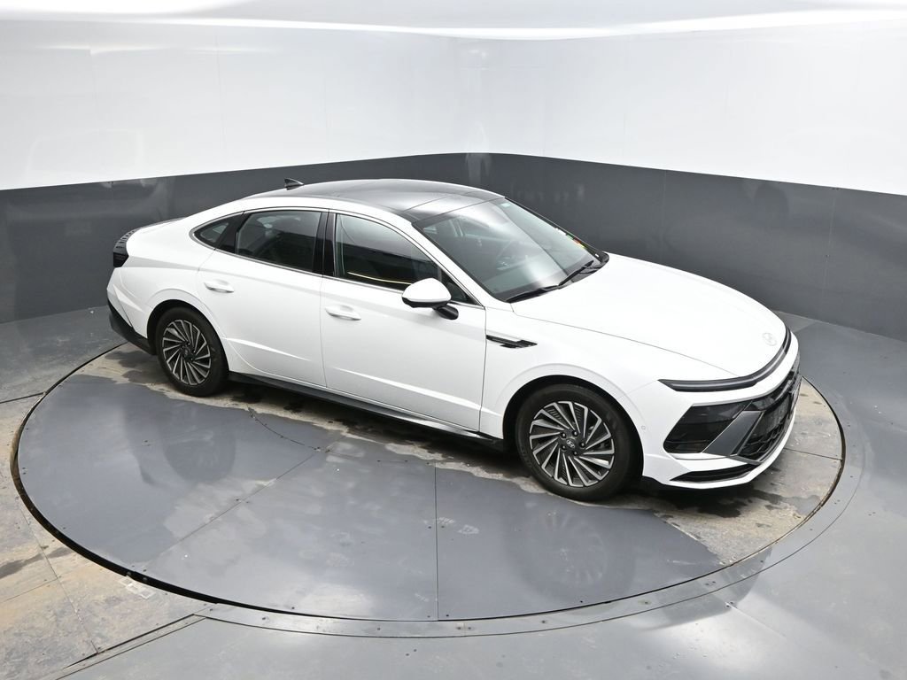 Used 2024 Hyundai Sonata Limited image 23