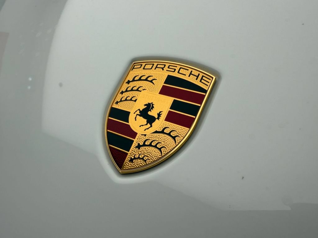 Certified 2024 Porsche Macan S AWD/4WD image 22