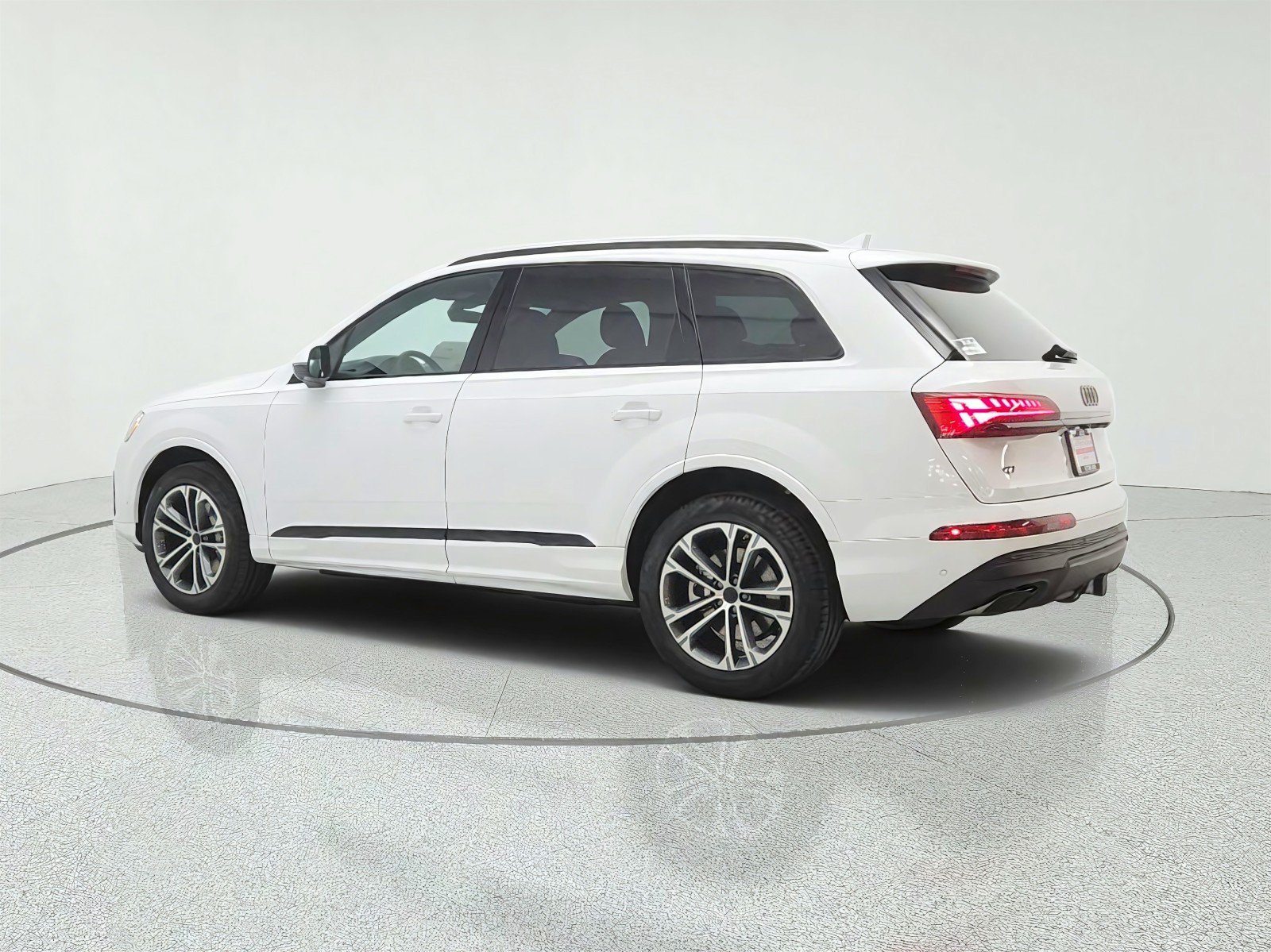 New 2026 Audi Q7 2.0T Premium Plus AWD/4WD image 7