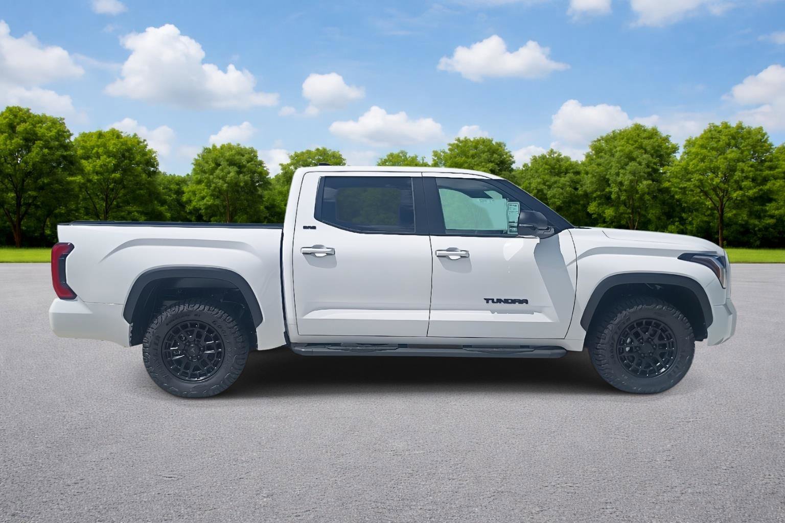New 2026 Toyota Tundra SR5 image 8