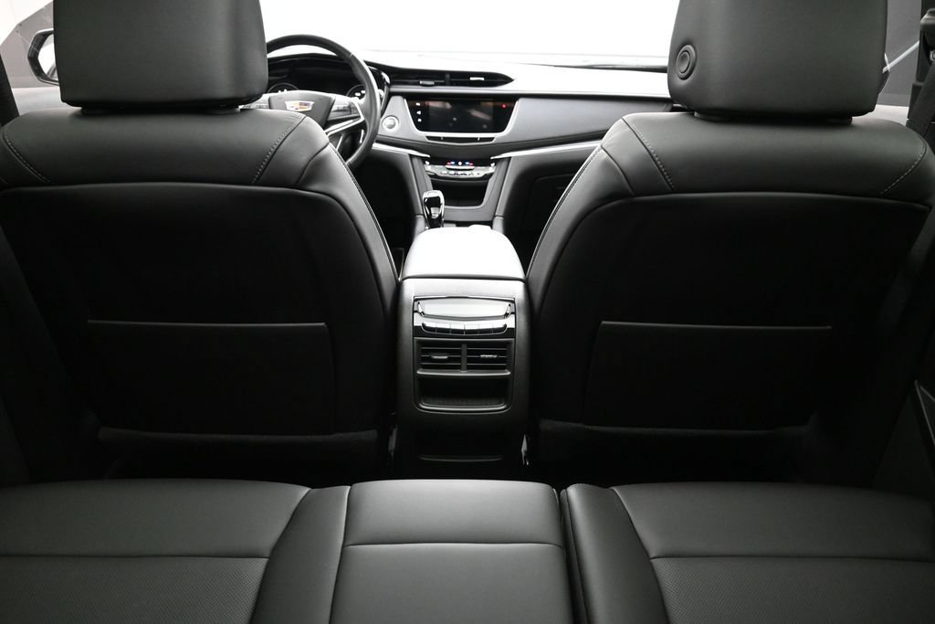 Certified 2024 Cadillac XT5 Sportv w/ Technology Package AWD/4WD image 27