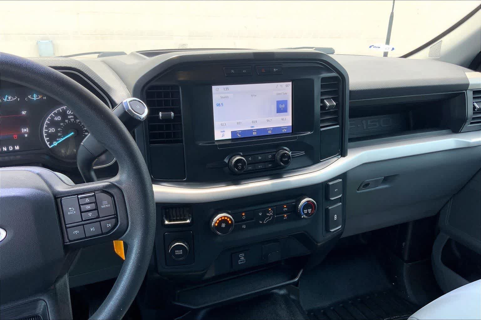 Used 2022 Ford F150 XL w/ Equipment Group 101A High RWD image 15