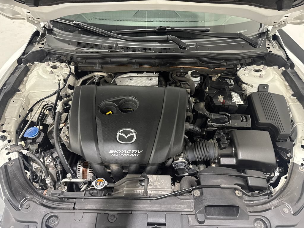 Used 2017 MAZDA MAZDA6 Touring FWD image 12