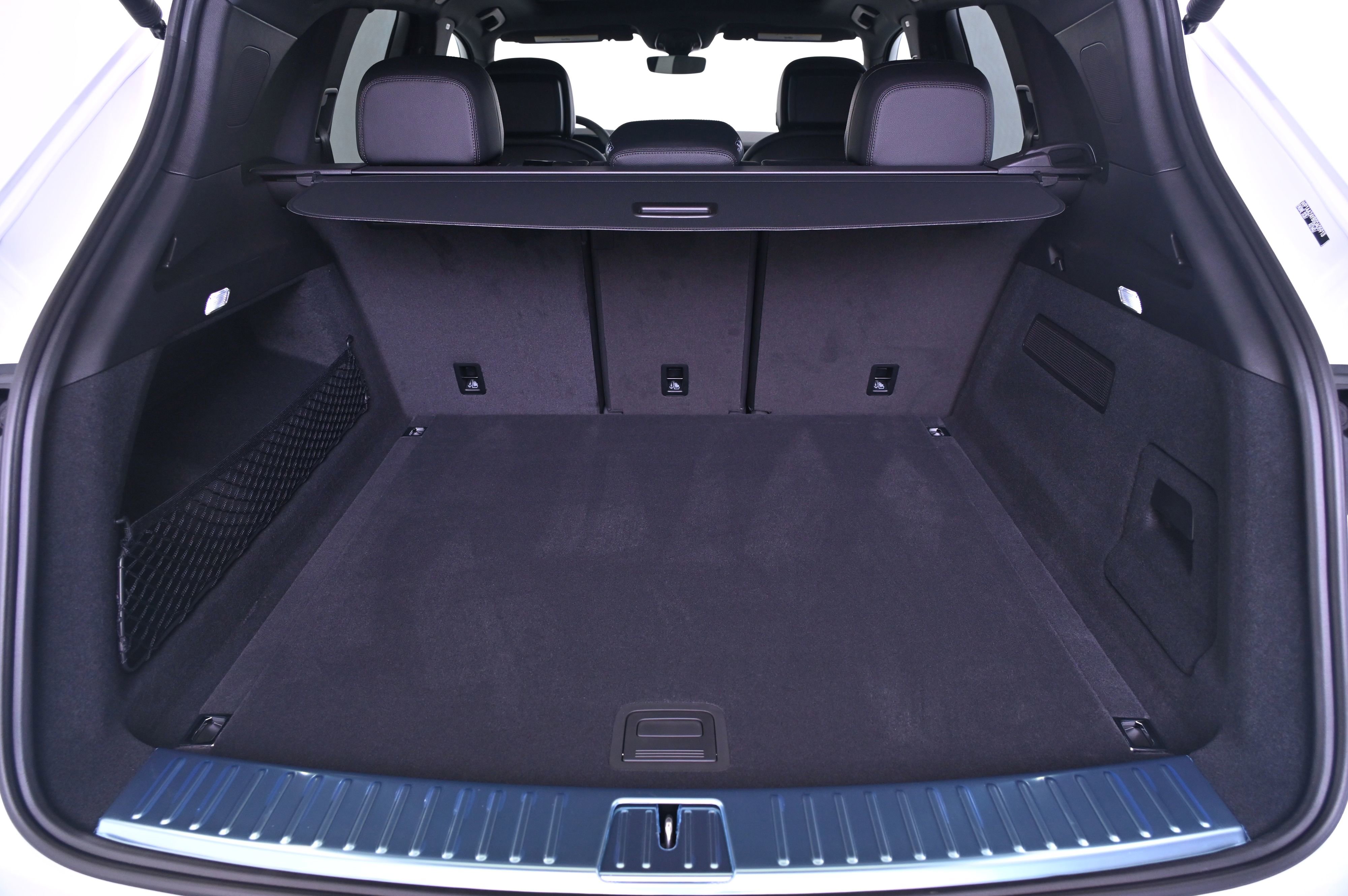 Certified 2025 Porsche Cayenne image 19