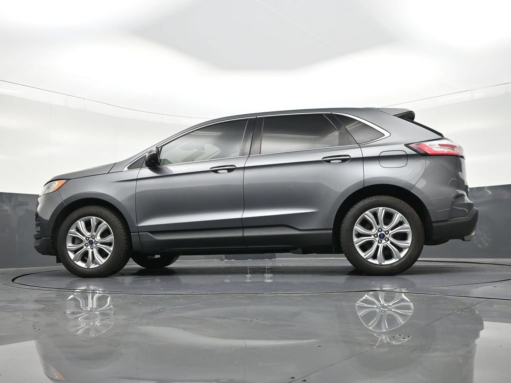Used 2021 Ford Edge Titanium image 23