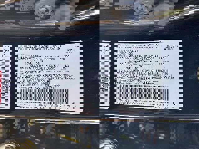 Used 2017 Toyota Tacoma TRD Sport w/ Tow Package (A/T) image 21