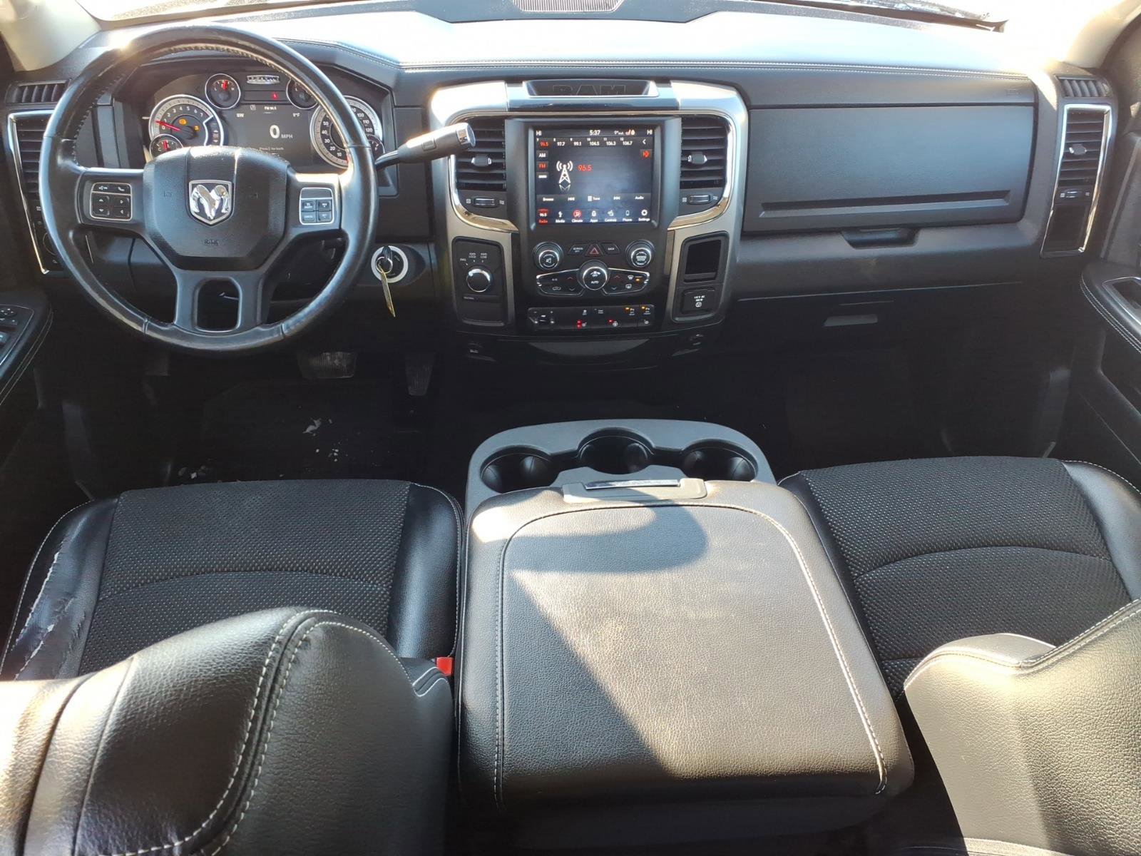 Used 2018 RAM 2500 Big Horn w/ Sport Appearance Group image 12