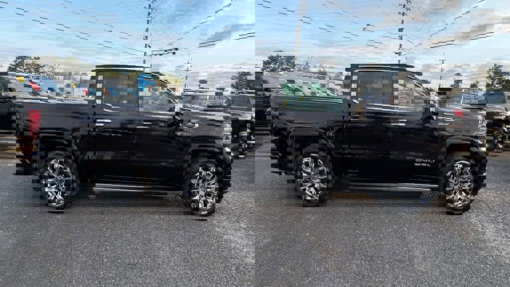 Certified 2024 GMC Sierra 1500 Denali image 4