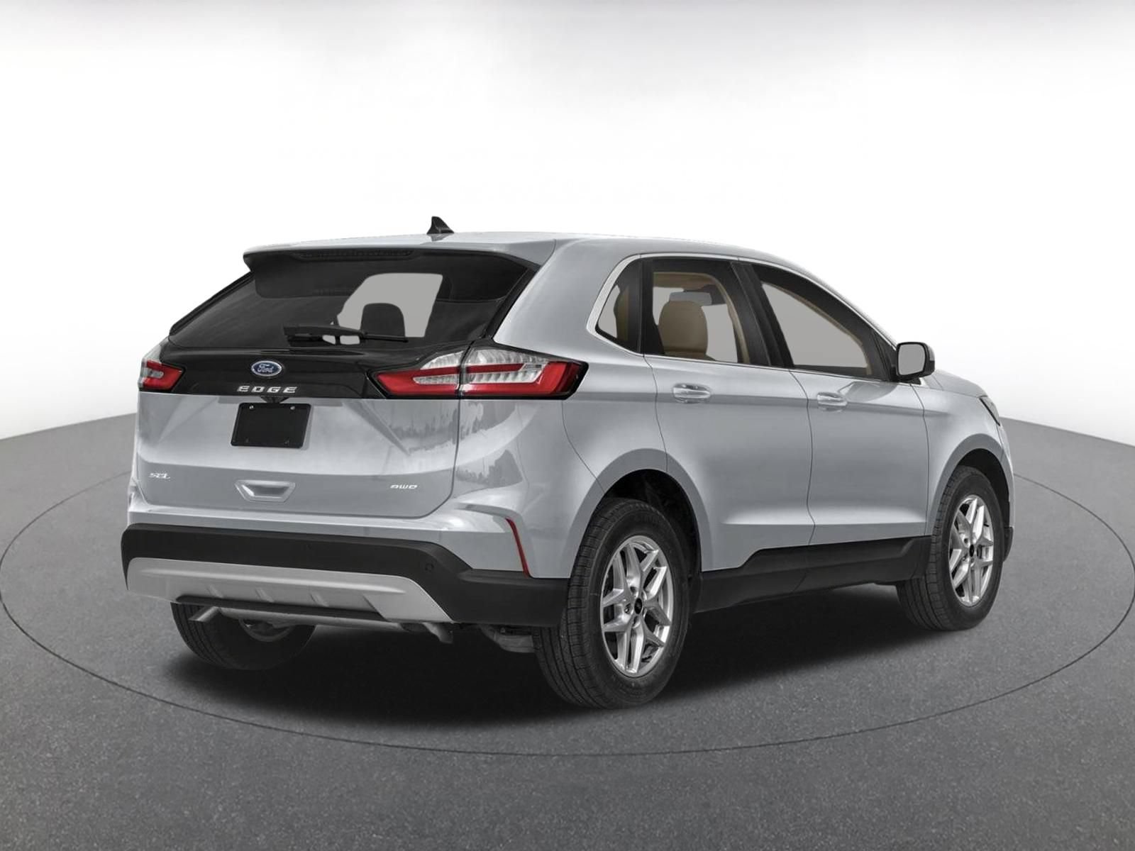 Used 2024 Ford Edge SEL AWD/4WD image 2