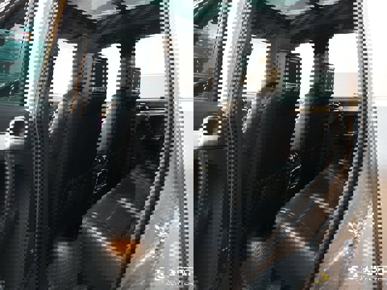 Used 2008 Porsche Cayenne Turbo image 27