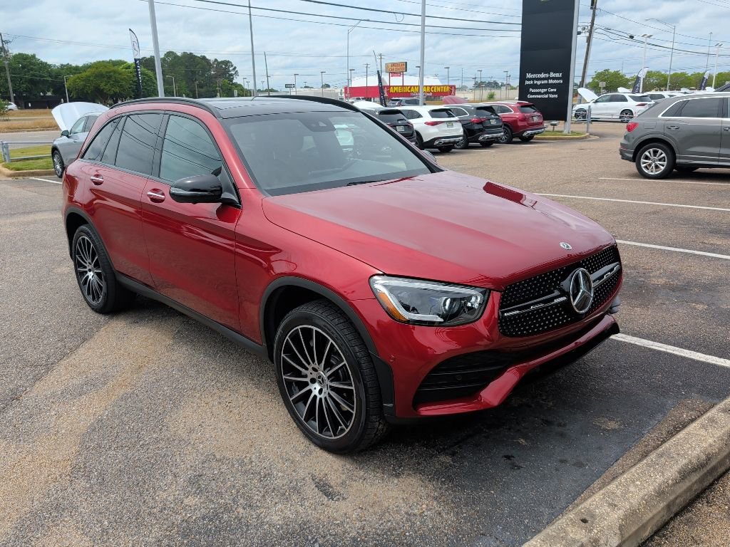 Used 2022 Mercedes-Benz GLC 300 image 3