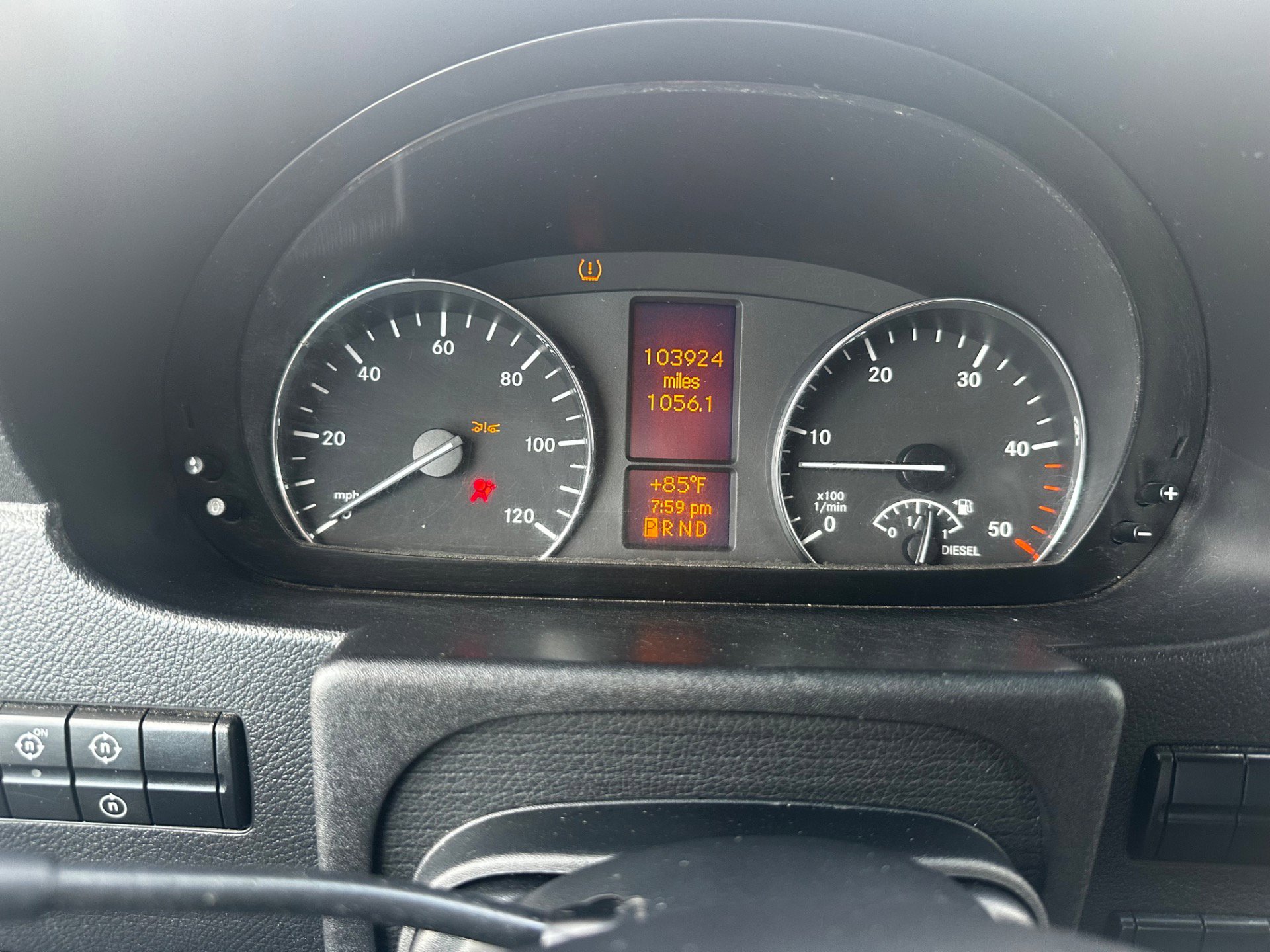 Used 2016 Mercedes-Benz Sprinter 2500 image 36