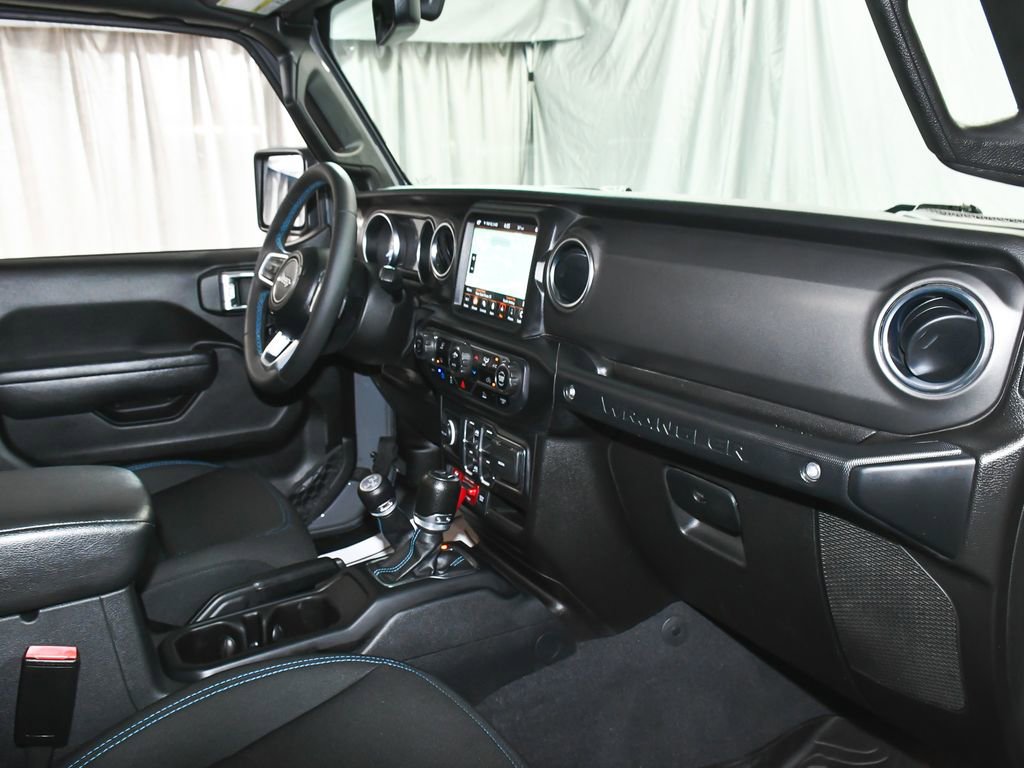 Used 2023 Jeep Wrangler Unlimited Rubicon 4xe AWD/4WD image 49