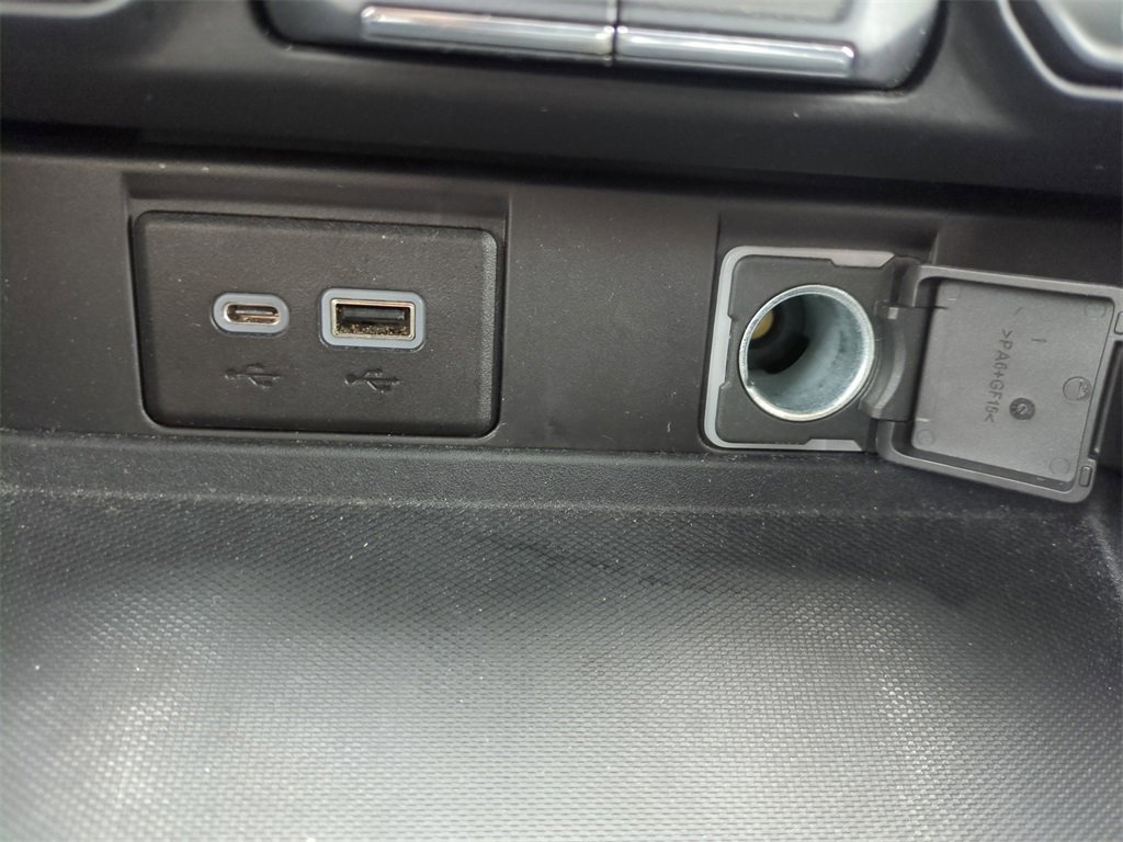 Used 2022 Chevrolet Tahoe RST w/ Luxury Package image 25