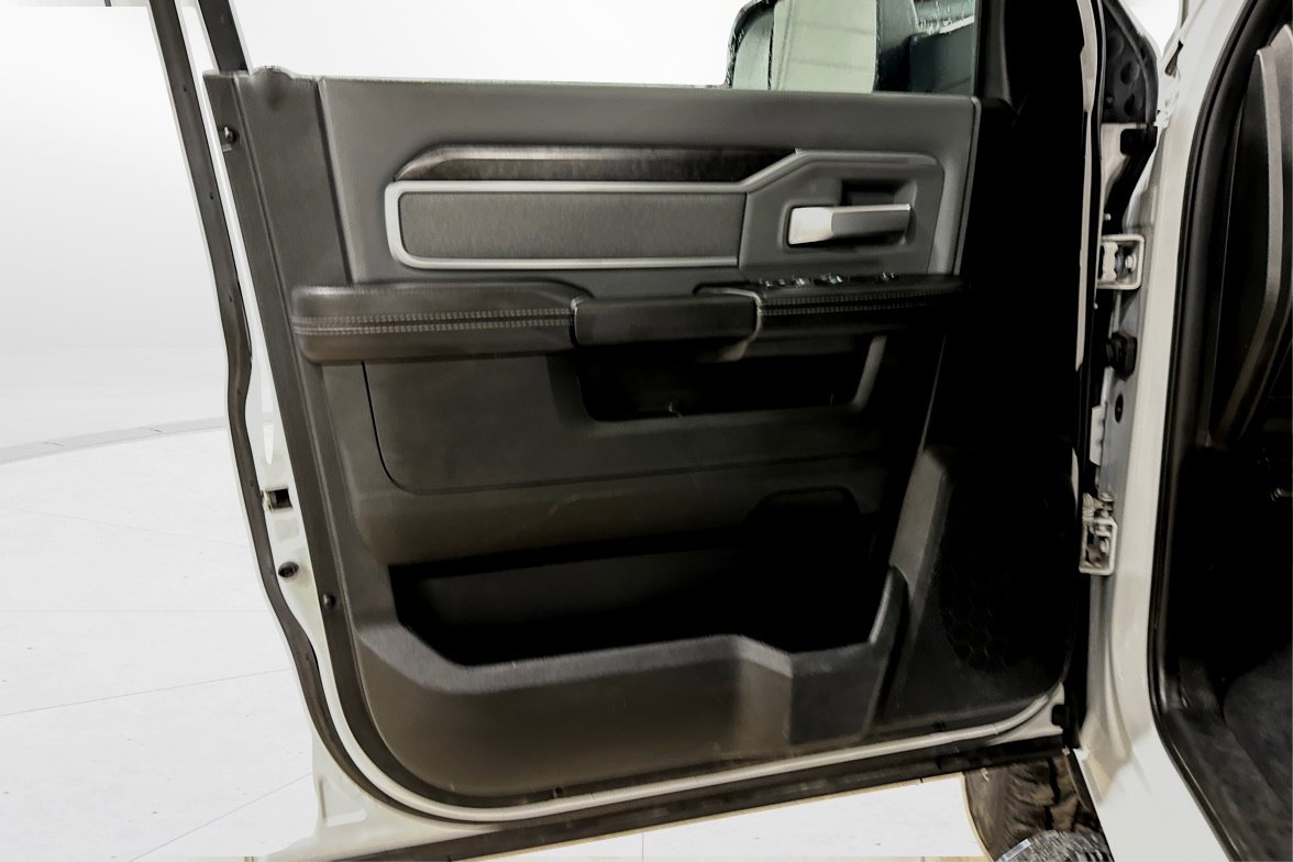 Used 2021 RAM 2500 Big Horn image 16