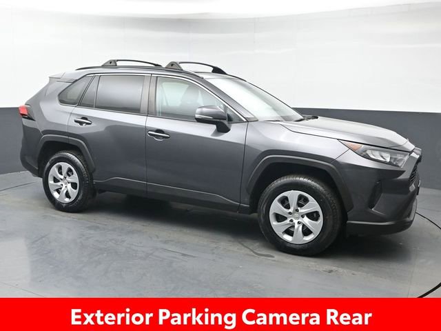 Used 2021 Toyota RAV4 LE AWD/4WD image 10