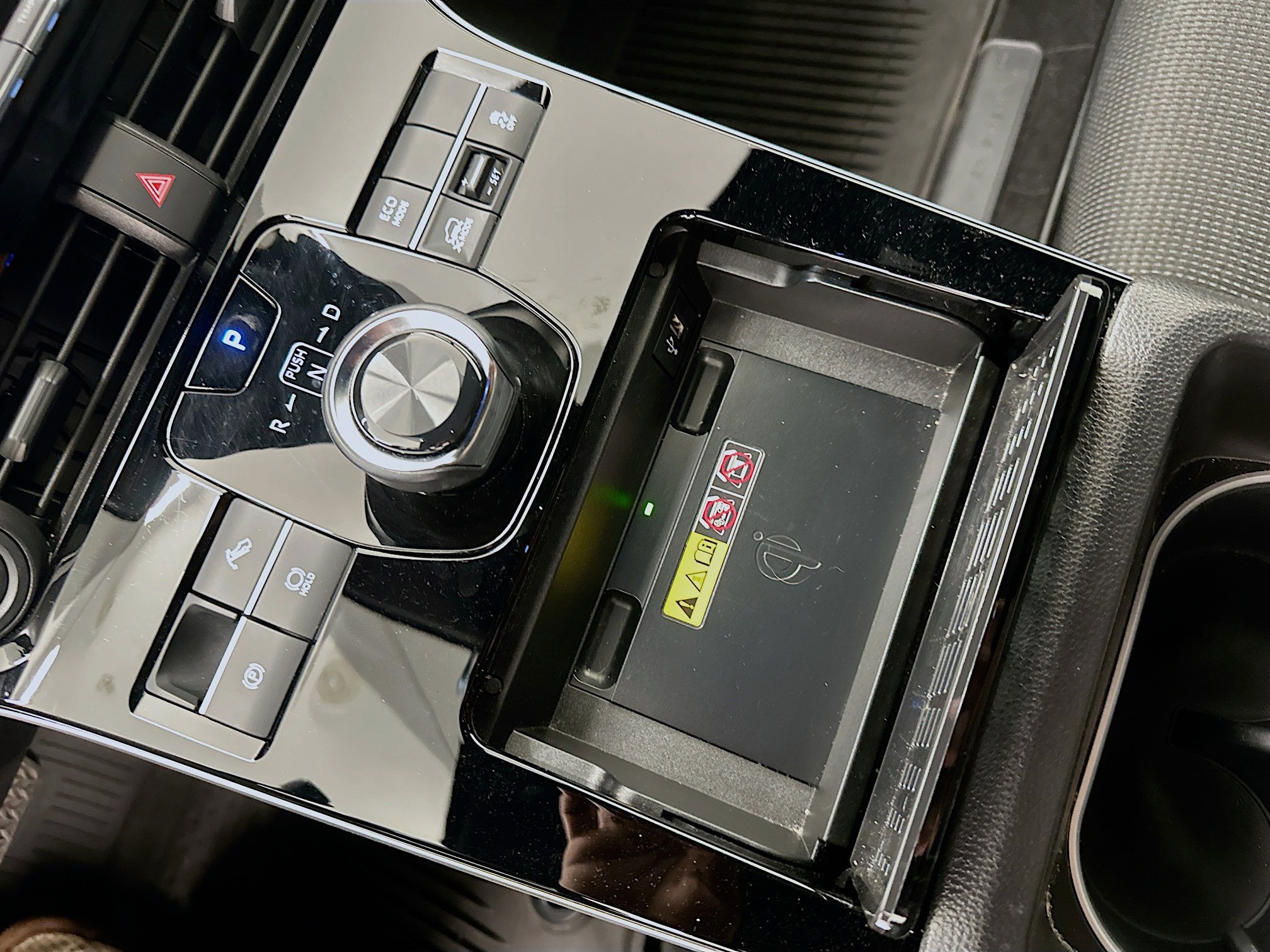 Used 2023 Toyota bZ4X XLE w/ Weather Package image 26