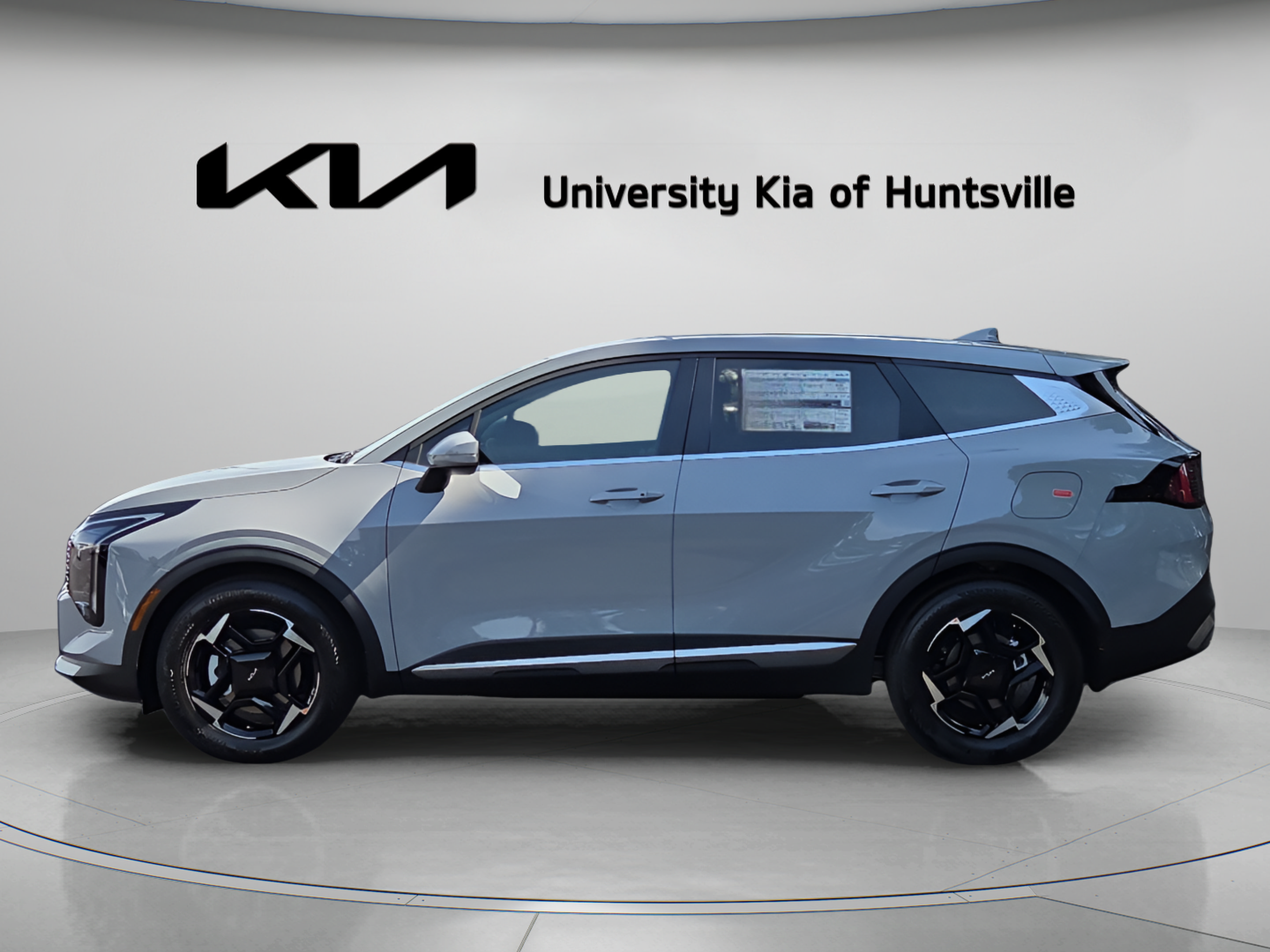 New 2026 Kia Sportage EX FWD image 4