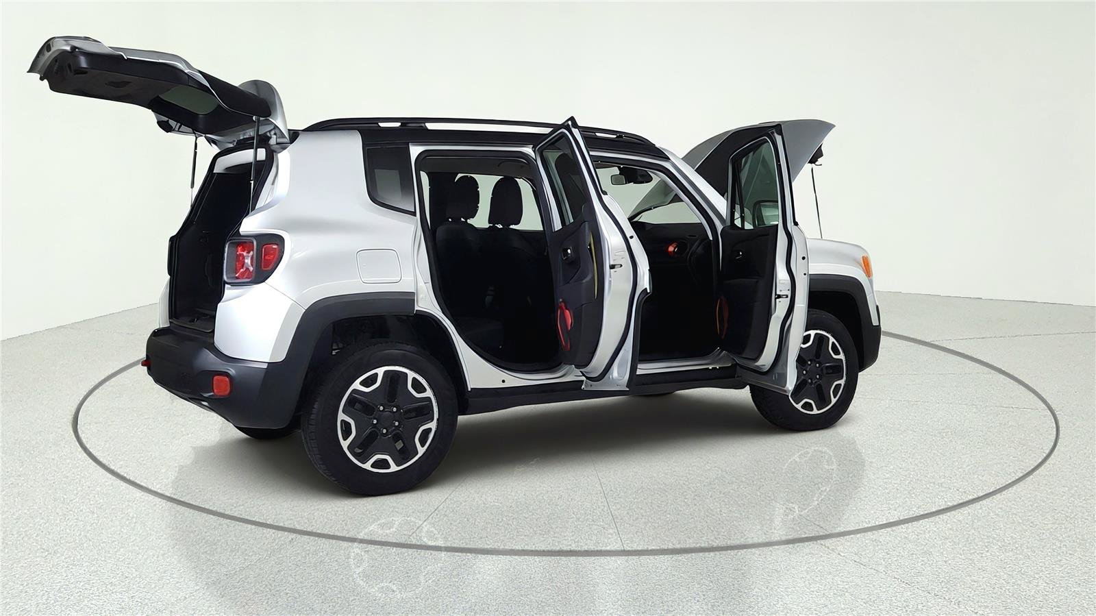 Used 2016 Jeep Renegade Trailhawk AWD/4WD image 14