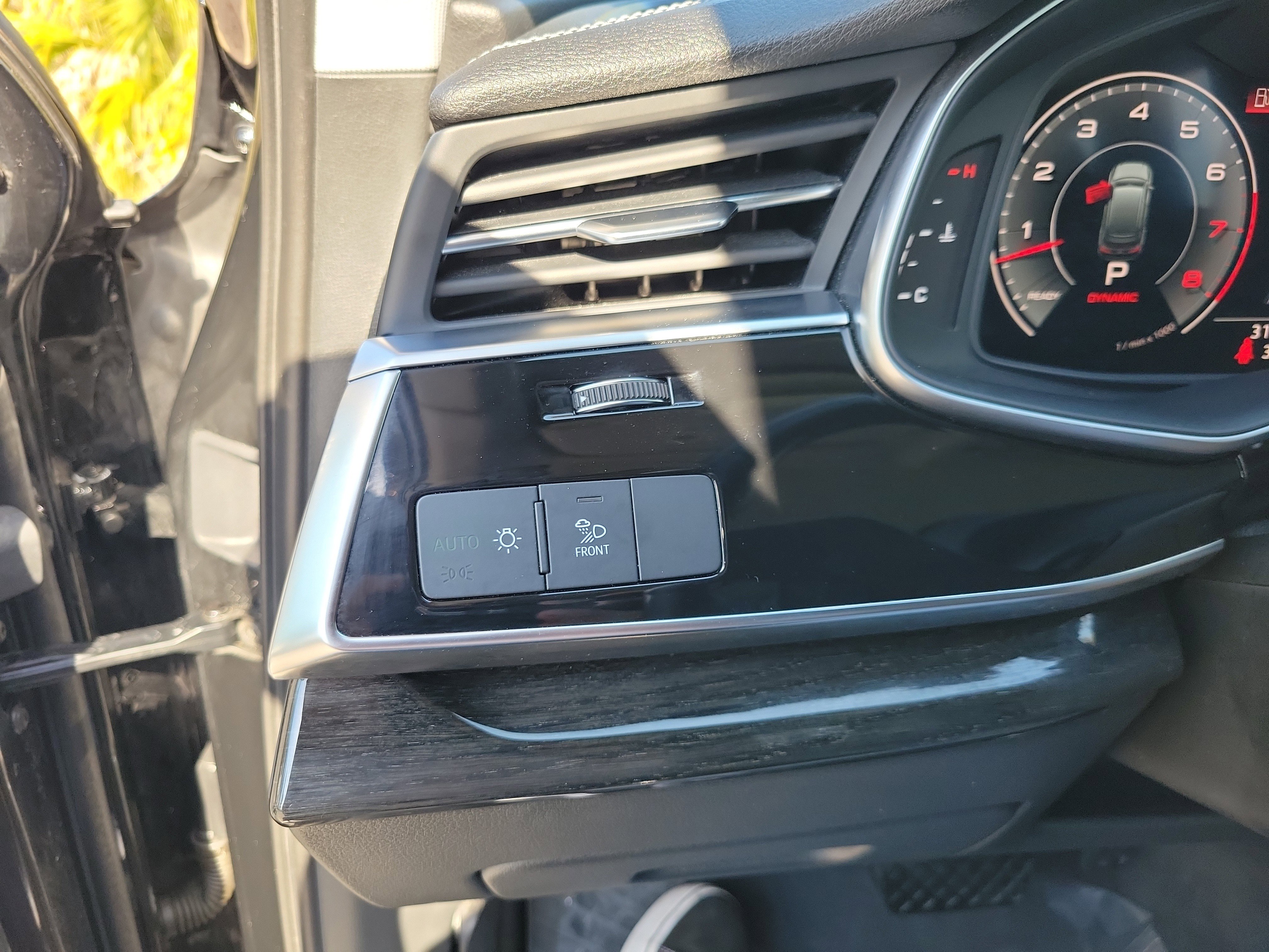 Certified 2023 Audi Q7 Premium Plus w/ Premium Plus Package image 20