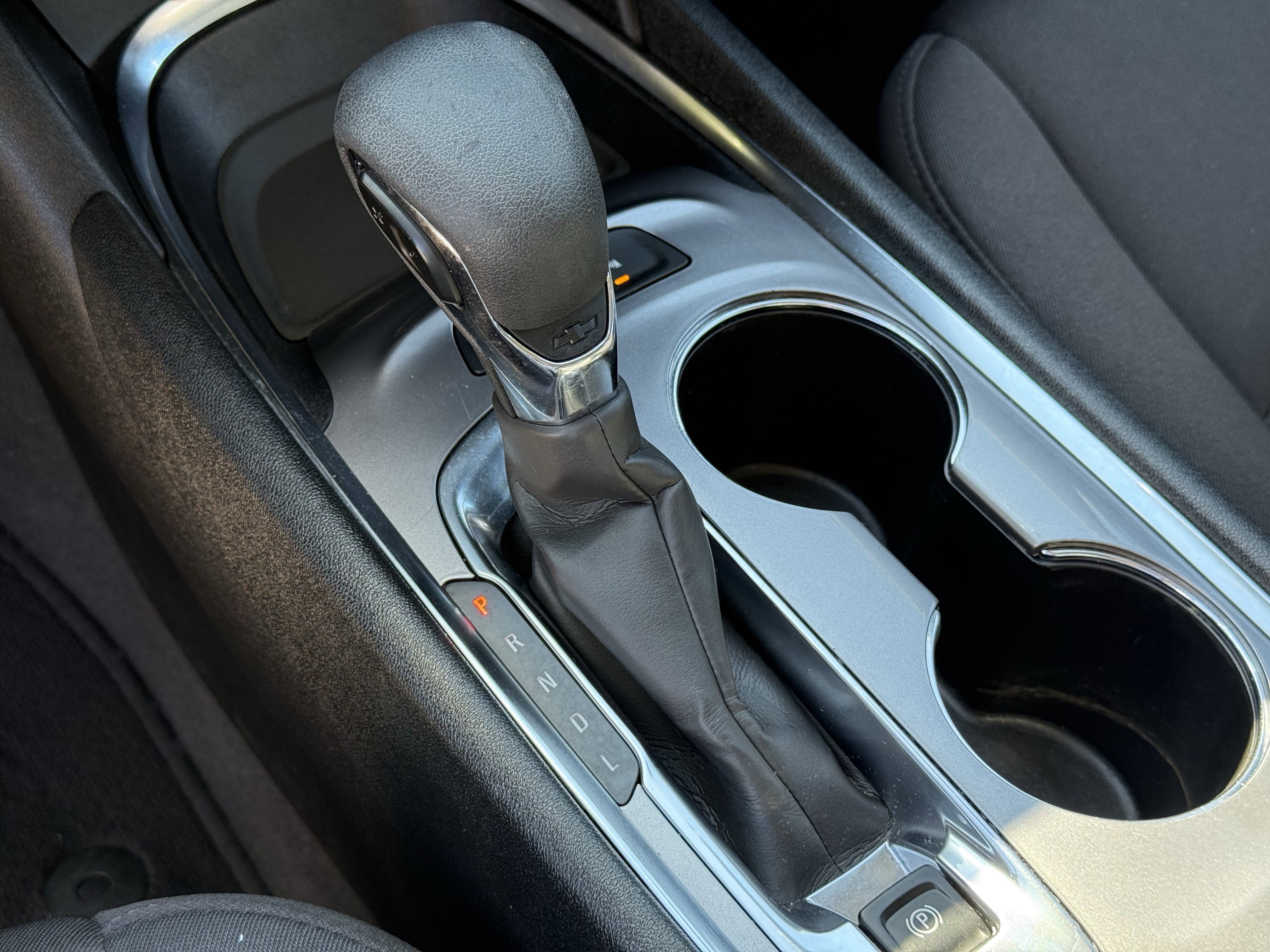 Used 2024 Chevrolet Malibu LT image 23