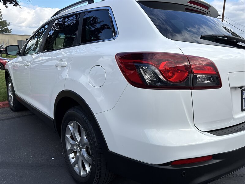 Used 2015 MAZDA CX-9 Touring FWD image 10