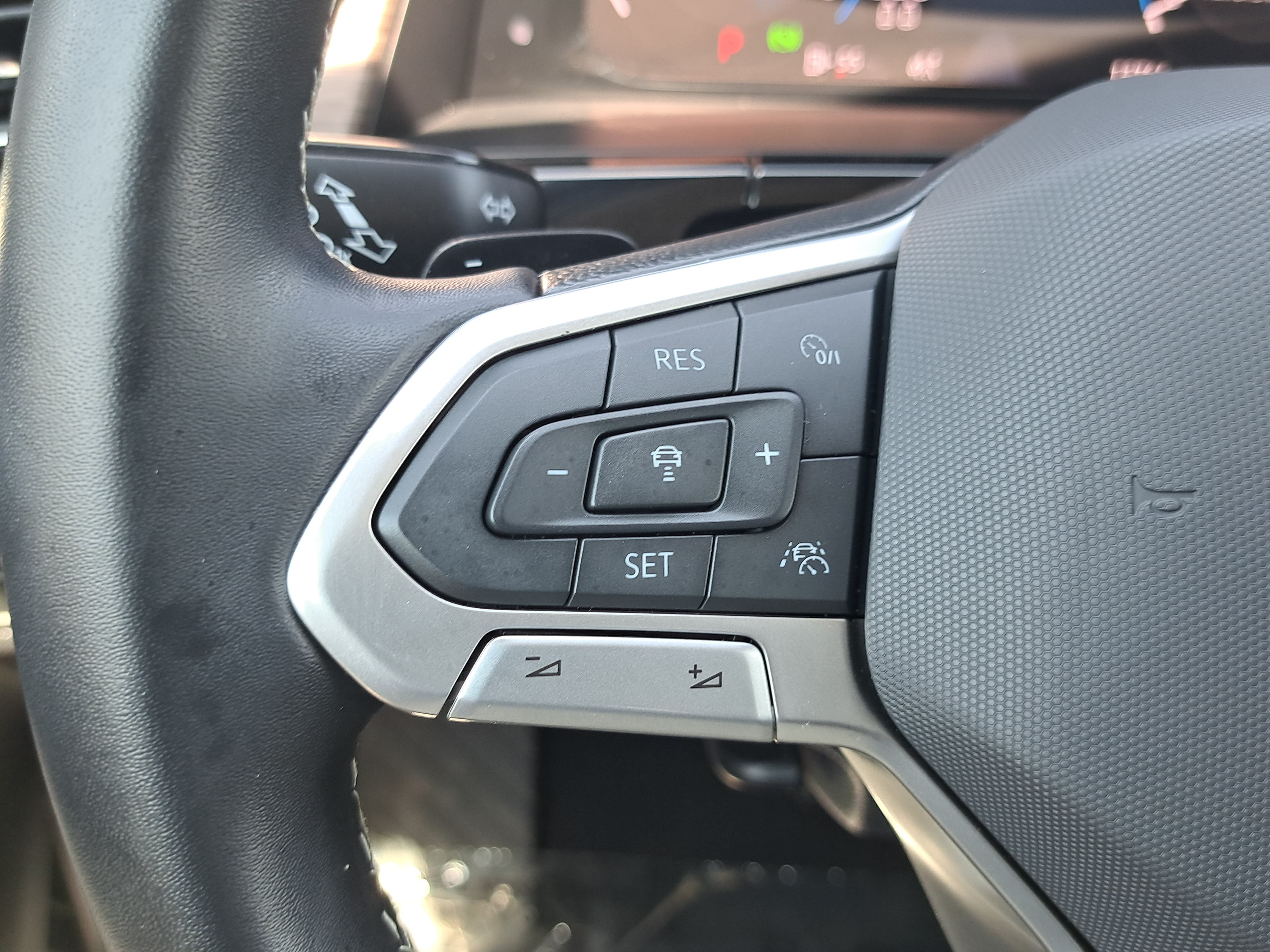 Certified 2026 Volkswagen Atlas SEL AWD/4WD image 18