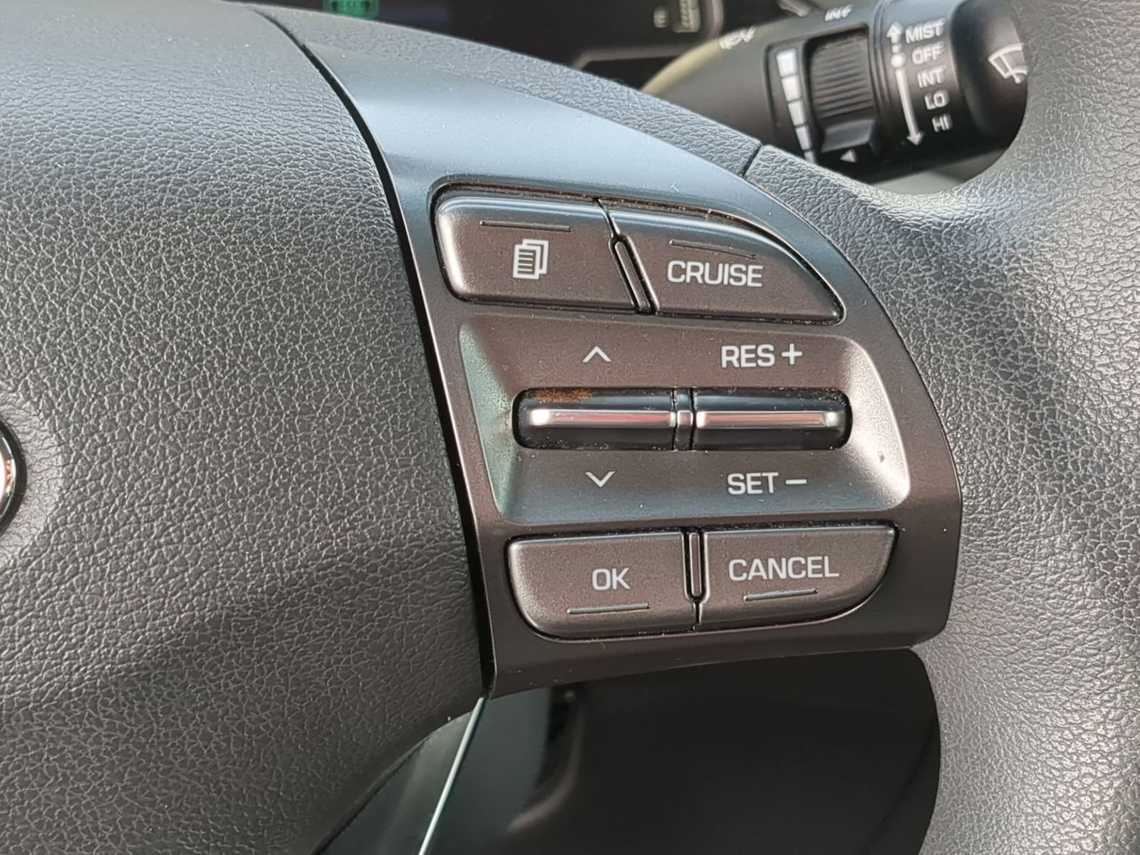 Used 2020 Hyundai Ioniq Blue image 26