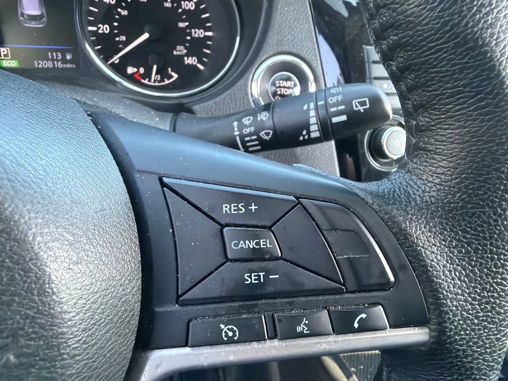 Used 2019 Nissan Rogue SV AWD/4WD image 21